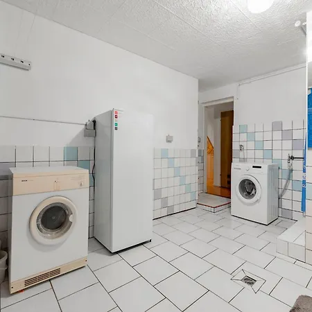 아파트 Im Ot Mit Garten, Cleaning Included *